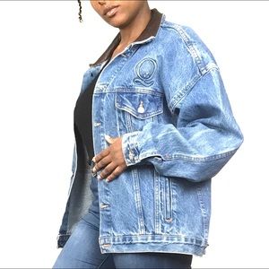 Vintage Made in USA mid wash jean jacket size Lg